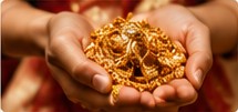 Gold jewellery ready for valuation